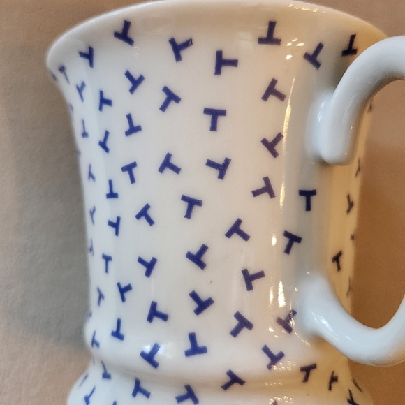 Tiffany & Co. Mug Dancing T's Retired Design - Picture 1 of 5